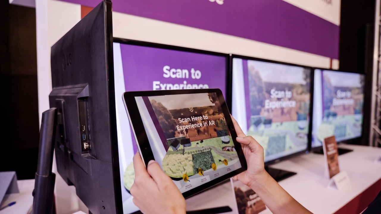 Interactive ipad screen.jpg